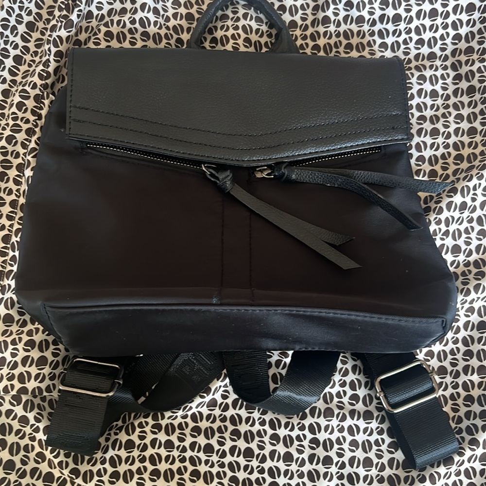 Gorgeous Botkier Backpack 😍 Great Condition!